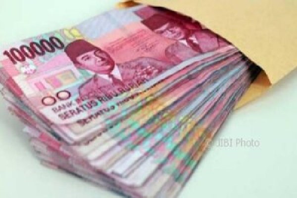 Bantuan Sosial Tunai Untuk 2.978 Keluarga di Karanganyar Telah Disalurkan Via Rekening