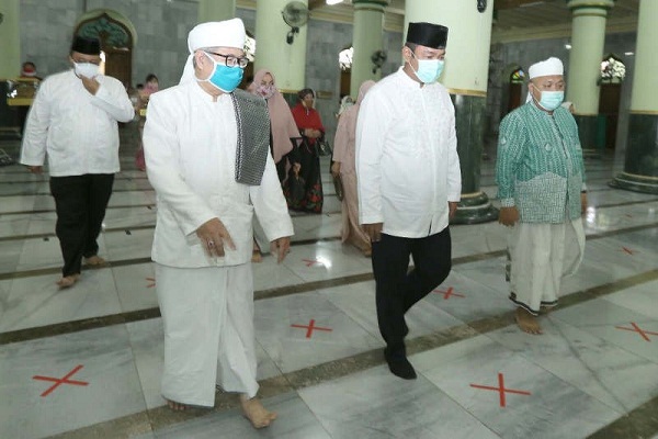 Semarang Buka Tempat Ibadah, Bisa Akad Nikah di Masjid!