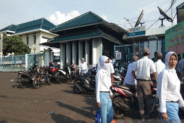 Di Tengah Pandemi Covid-19, Karyawan Primatexco Batang Tuntut Bonus