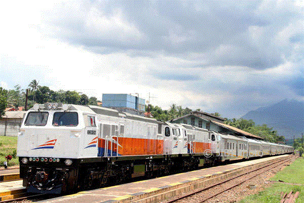 HUT ke-75, KAI Bagi Diskon Tiket 20 Perjalanan KA