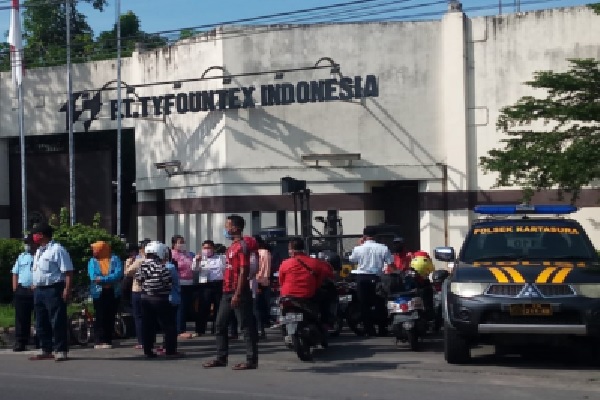 Karyawan PT Tyfountex Tuntut Pembayaran Gaji, Manajemen Tak Hadiri Mediasi