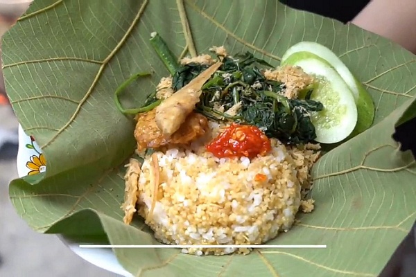 Sega Berkat, Makanan Khas Jateng Laris Manis di Jakarta