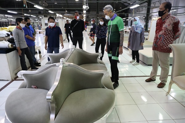 Menengok Pabrik Furnitur di Semarang Jateng yang Konon Jadi Langganan Artis Hollywood