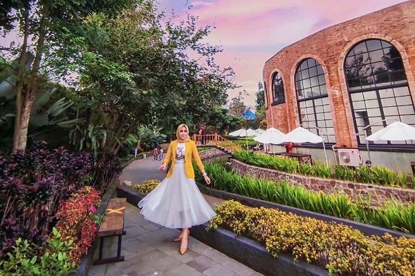 The Village Purwokerto, Sajikan Wisata Ala Eropa