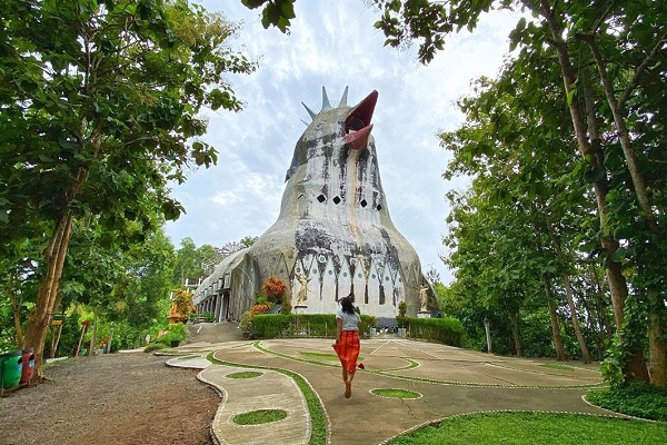Gereja Ayam, Destinasi Wisata Penuh Toleransi
