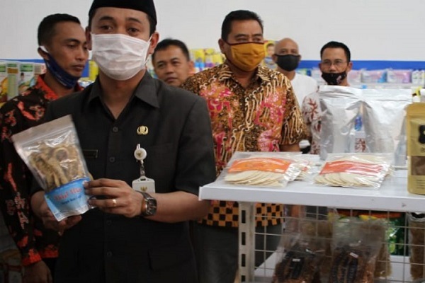 Rembang Resmikan Tomira Mart Pertama di Pamotan