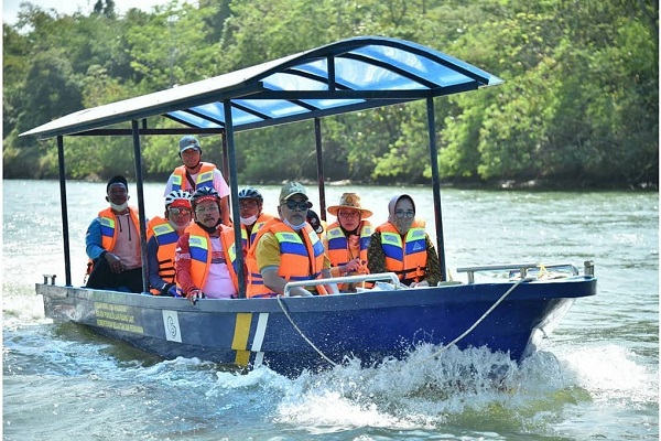Manfaatkan Sungai Wawar, Bupati Kebumen Inginkan Desa Wisata