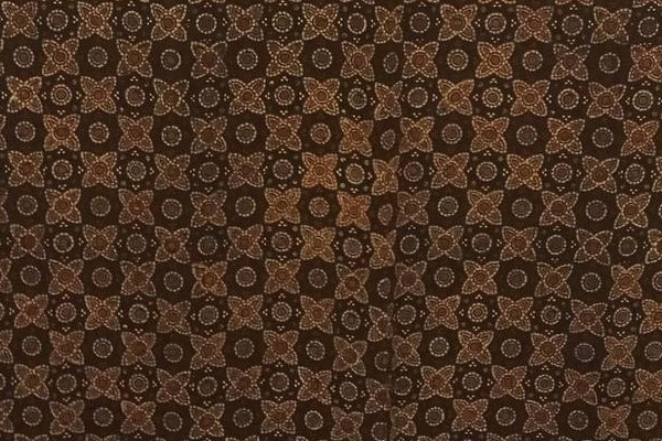 Mengulik Filosofi Batik Grompol, Media Doa Orang Tua Untuk Anak