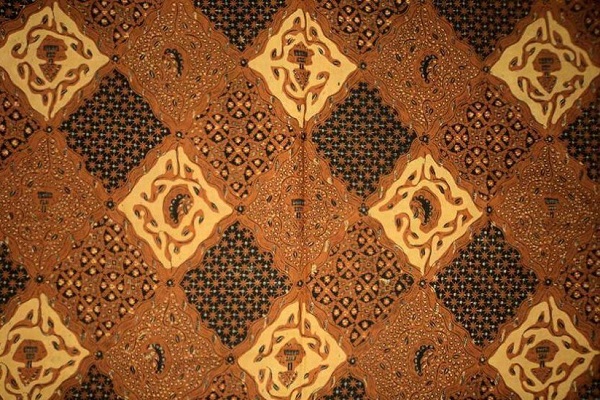 Kenali Batik Wirasat, Perpaduan Beragam Batik Klasik dalam Selembar Kain