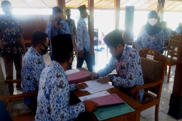 Selingkuh, Dua PNS di Grobogan Dipecat