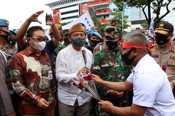 Apresiasi Aksi Damai, DPRD Jateng Minta Buruh Tunggu Draf UU Cipta Kerja