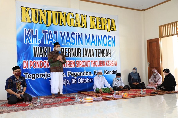 Klaster Ponpes Sumbang Kasus Covid-19 Terbanyak, Gus Yasin: Kegiatan Mengaji Tak Perlu Berhenti