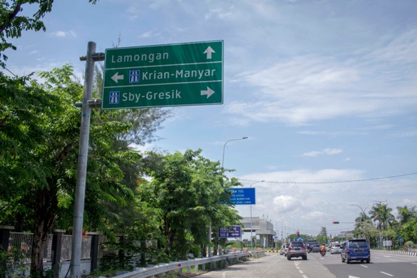 Tol KLBM Jawa Timur: Semen Gresik Pasok 80.000 Ton Bahan Baku Semen