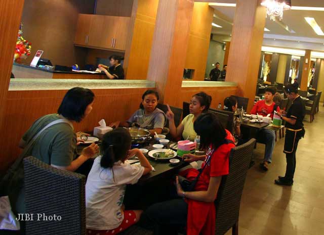 Asyik! Restoran & Kafe di Kudus Bisa Layani Pelanggan Hingga Pukul 21.00 WIB