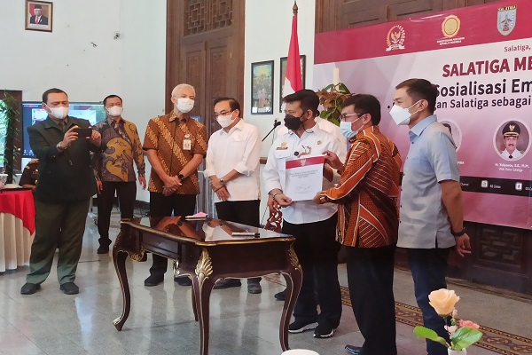 Ke Salatiga, Menteri Pertanian Ajak Daerah Kembangkan Vanili