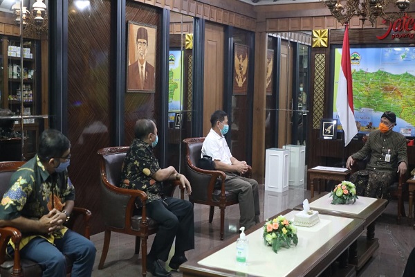 Gubernur Ganjar Panggil Tim Vaksin Nusantara, Ada Apa?