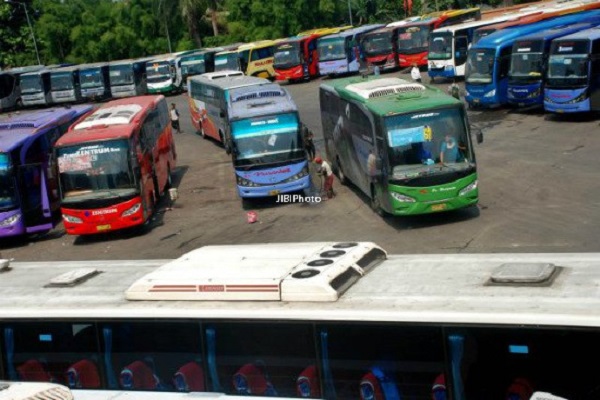 Curhatan Pemilik Bus di Semarang Akibat Larangan Mudik