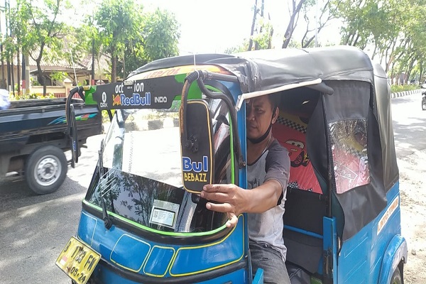 Cerita Didik yang 20 Jam Kendarai Bajaj untuk Mudik dari Jakarta ke Boyolali