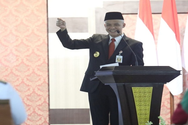 Dituding Kerap Pansos, Ganjar: Saya Sudah Ber-Medsos sejak DPR