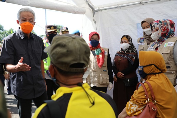Banyak yang Nekat, Ganjar Prediksi  Pemudik Masuk Jateng Capai 1 Juta Orang