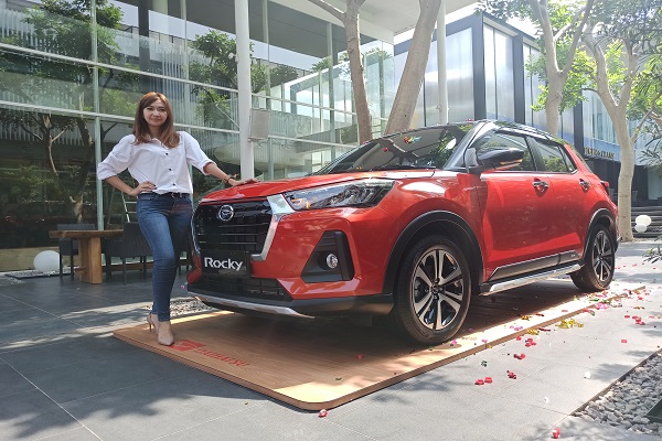 Daihatsu Rocky Resmi Meluncur di Jateng, Segini Harganya…