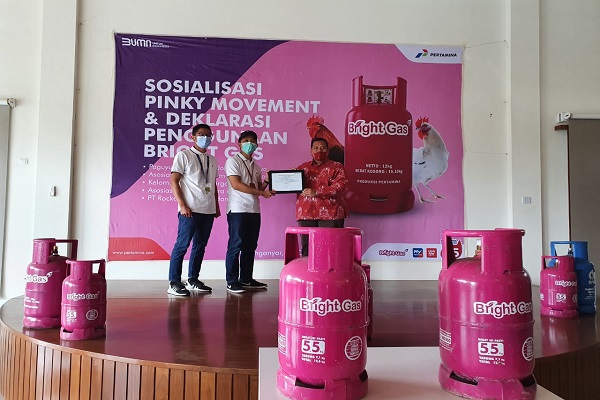 Pertamina Kucurkan Rp2,7 M ke 37 Pelaku Usaha di Jateng DIY