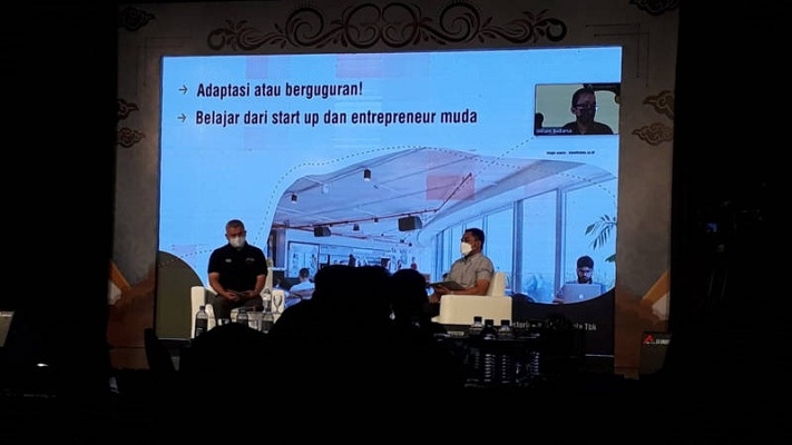 Pelaku Usaha Berbagi Cara Bertahan dengan Go Digital di Webinar AMSI