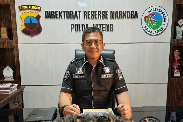 Jemput Narkoba Sambil Bonceng Istri & Anak, Pria Semarang Diciduk Polisi
