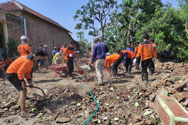 Waduh, Rumah Milik Lansia di Madiun Diterjang Angin