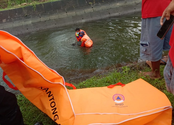 Seorang Remaja di Grobogan Tenggelam dan Meninggal di Saluran Irigasi