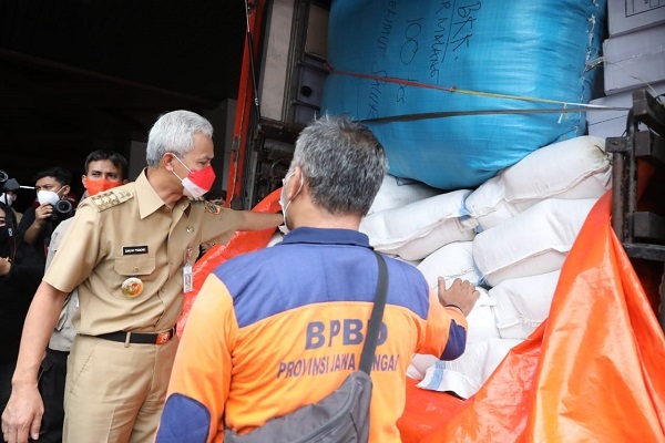 Bantu Korban Erupsi Gunung Semeru, Pemprov Jateng Kirim Bantuan