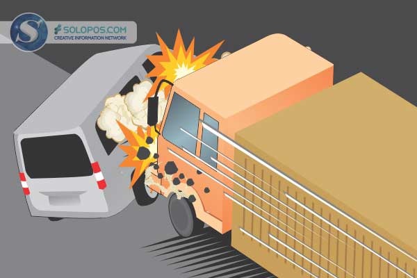 Rem Blong, Truk Seruduk 3 Truk di Exit Tol Bawen Semarang