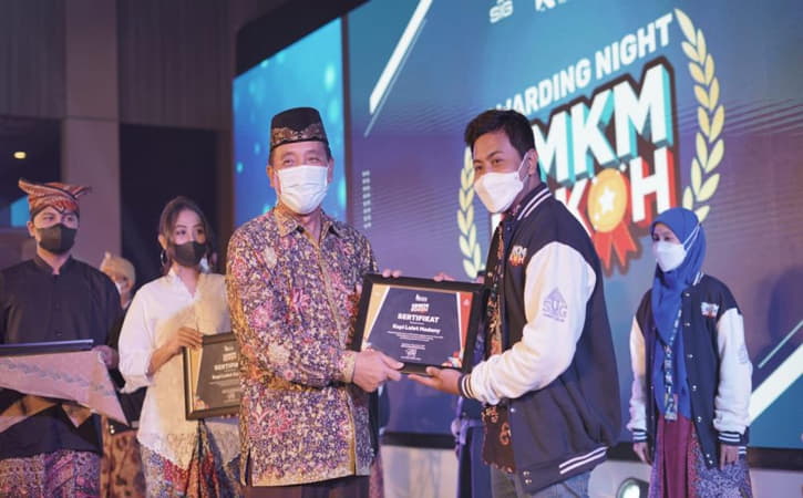 Mantap, Semen Gresik Beri Apresiasi UMKM Terkokoh di Rembang