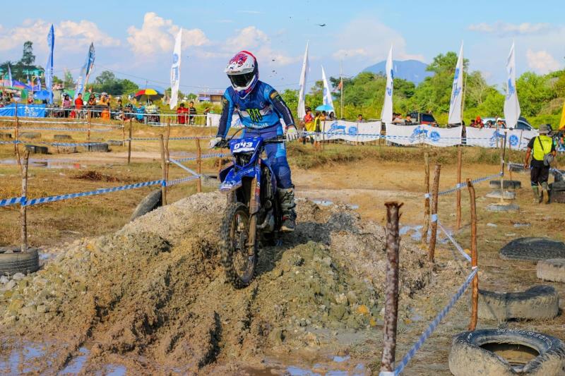 Full Doorprize dan Hiburan, Shell bLU cRU Yamaha Enduro Challenge Hadir di Salatiga
