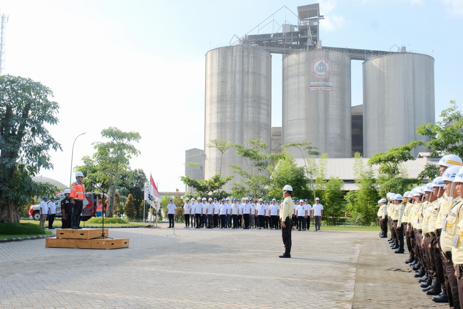 Peringati Hari Bela Negara ke-79 tahun 2024, Ratusan Karyawan PT Semen Gresik Gelar Upacara