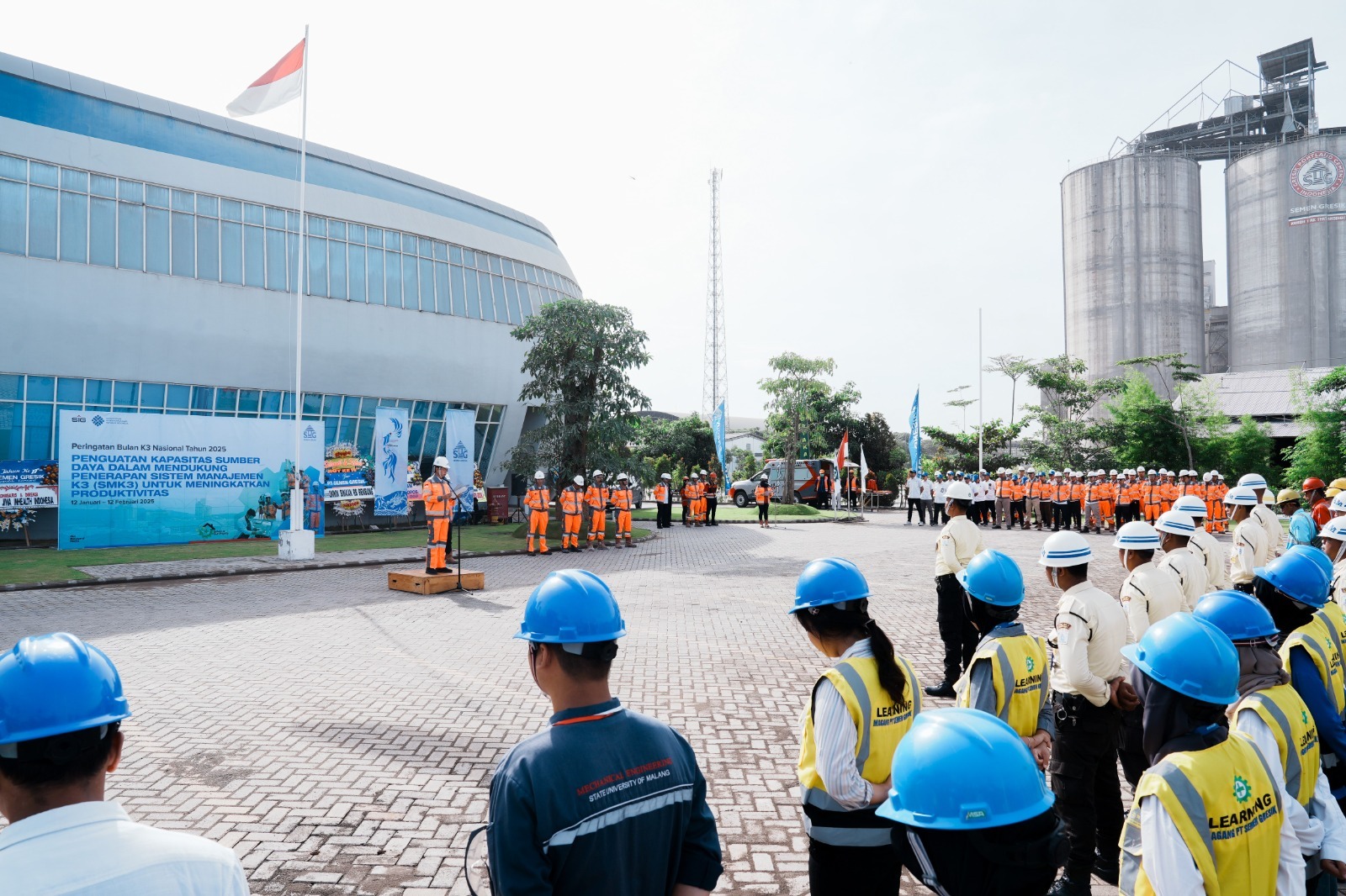 Apel Siaga Bulan K3 Nasional, Direktur Operasional Semen Gresik Ajak Tekankan Penguatan Kapasitas SDM Karyawan