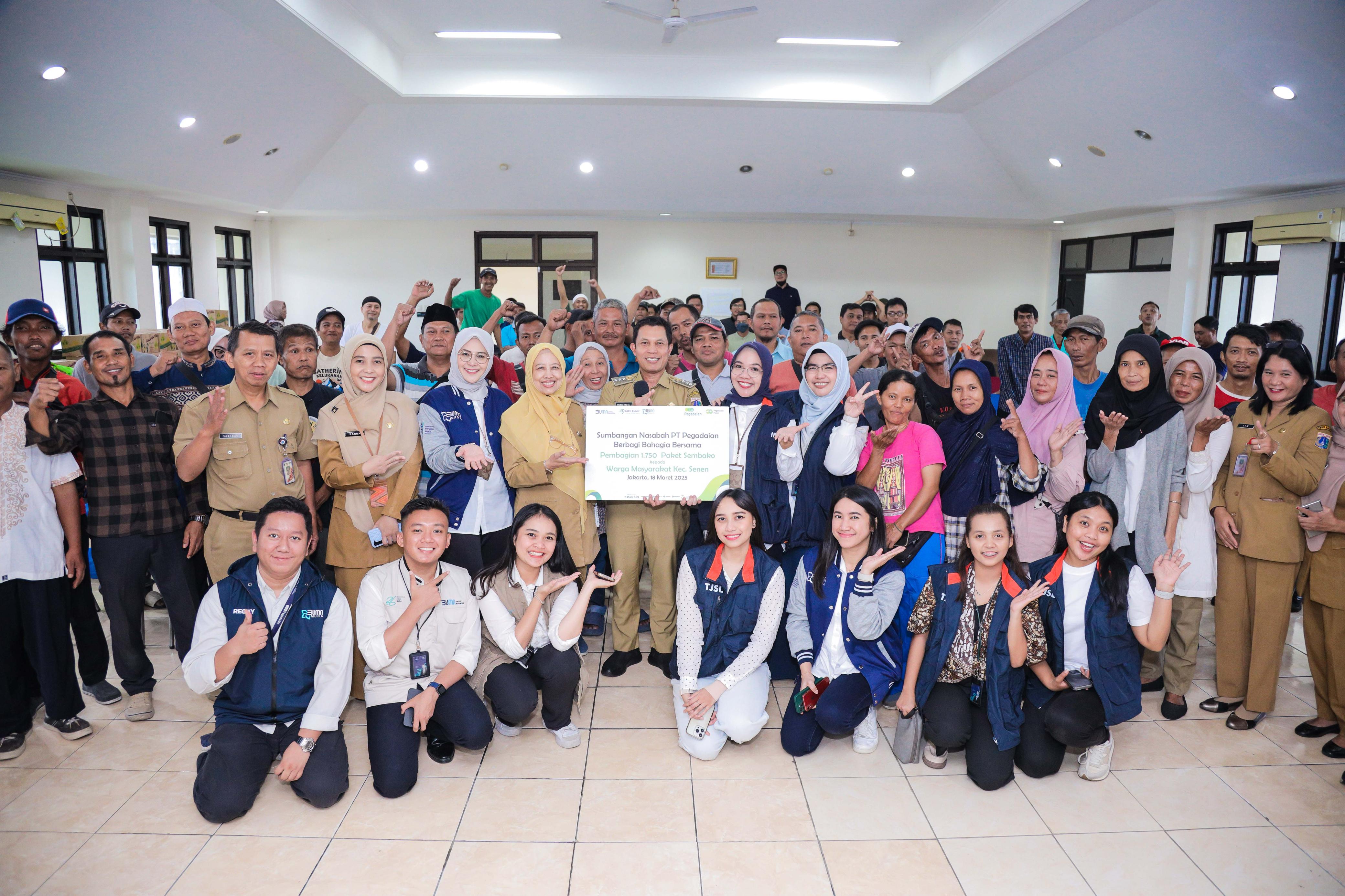 Pegadaian, BUMN Muda, dan Relawan Bakti BUMN Berkolaborasi Salurkan Ribuan Paket Sembako