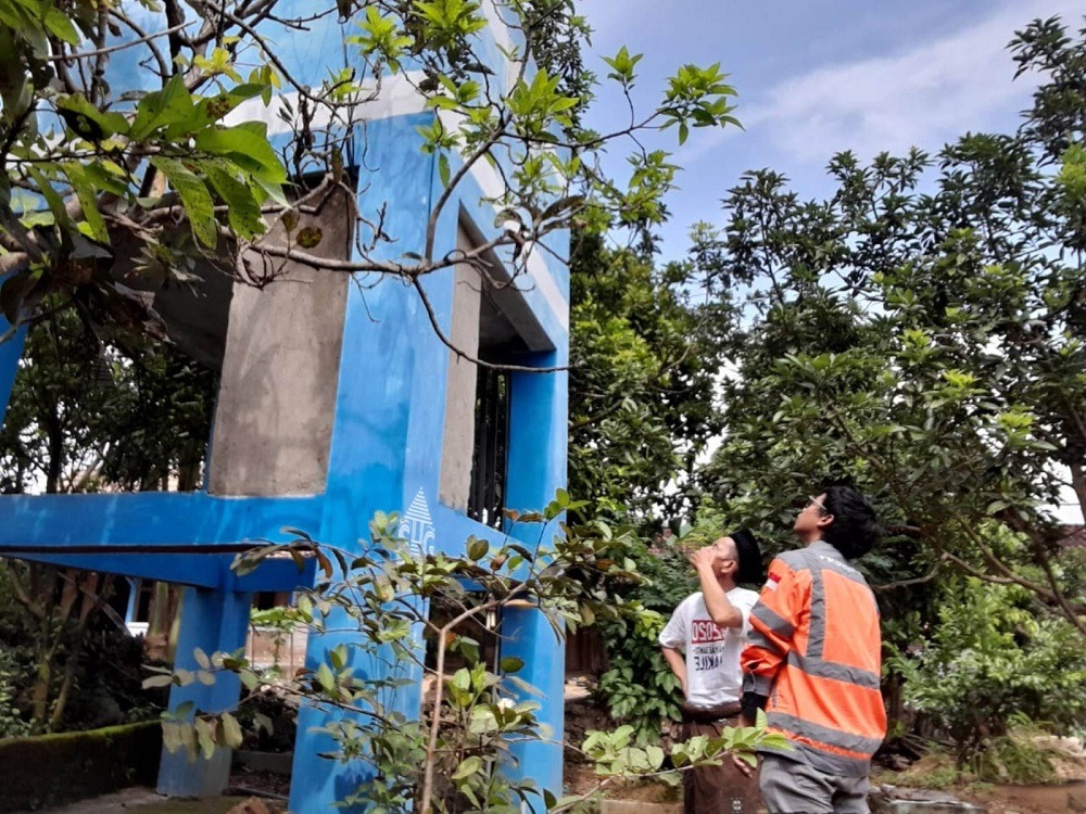 Semen Gresik Pabrik Rembang Permudah Akses Air Bersih kepada 427 KK di Desa Kajar dan Timbrangan