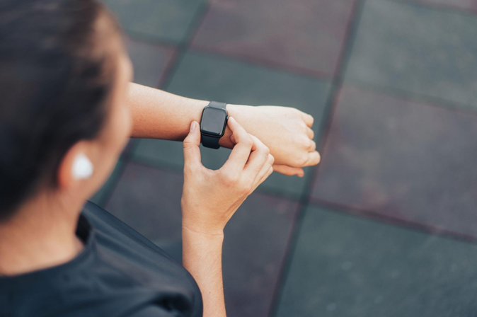 5 Tips Memilih Smartwatch Buat Pelari Pemula