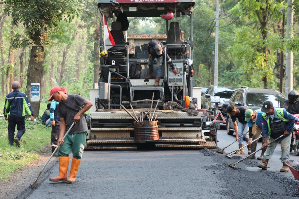 Harapan Warga Jawa Tengah Terwujud Punya Jalan Mulus
