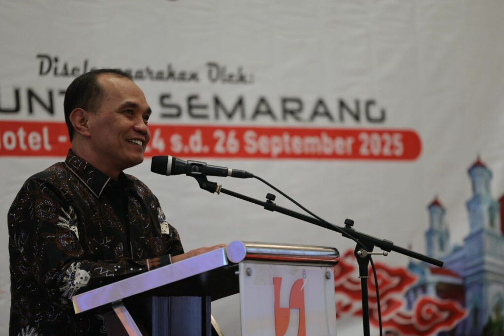 Ketua DPRD Jateng Sumanto Ajak Anggota Dewan Profesional dan Berintegritas dalam Lakukan Tugas