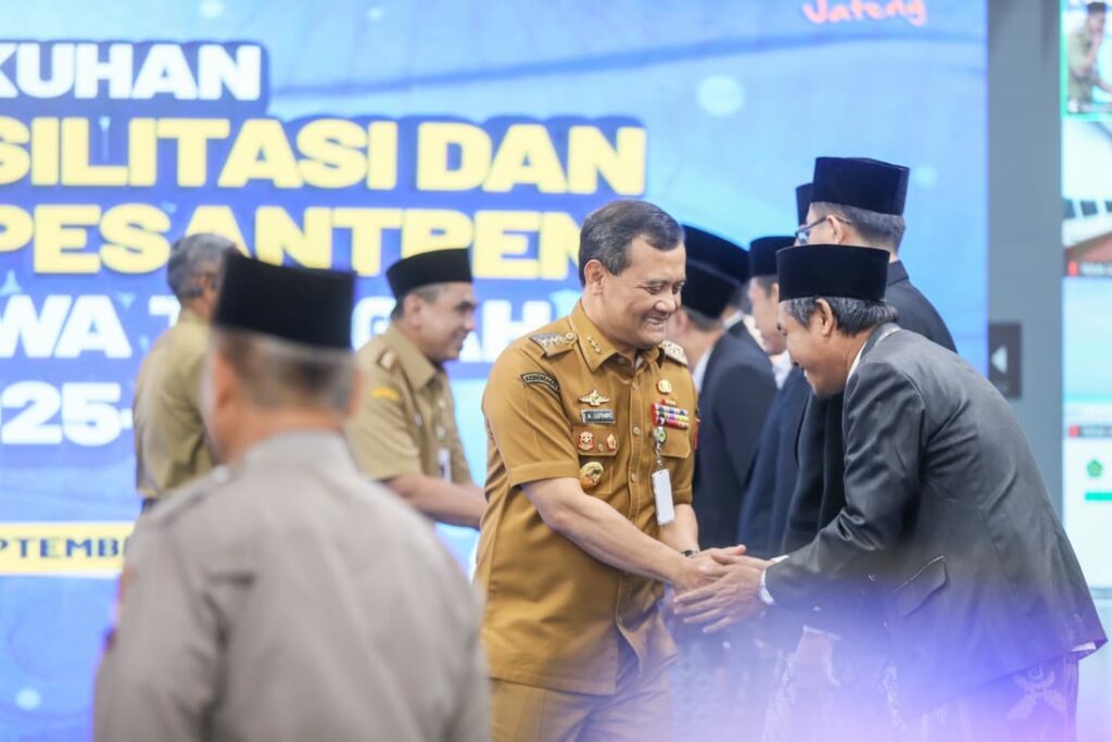 Pengurus LFSP Dikukuhkan Gubernur Jateng, Siap Fasilitasi Ratusan Ribu Santri