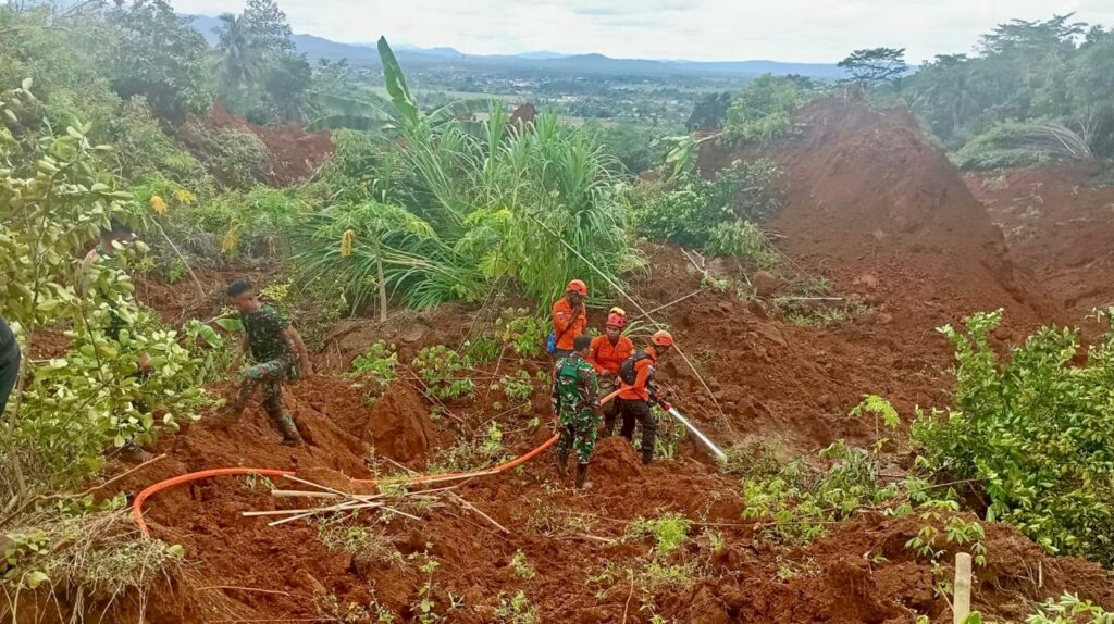 Hari Ketiga Longsor Cilacap, 6 Korban Ditemukan dan BPBD Jateng-Tim Gabungan Terus Lakukan Pencarian