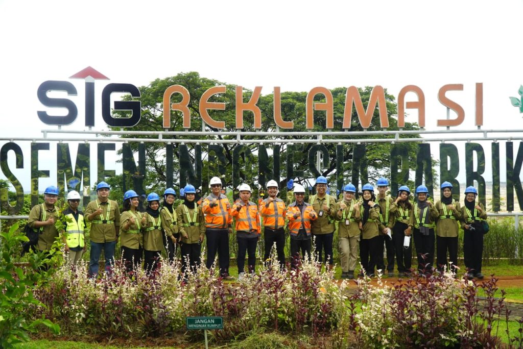 Edukasi Generasi Muda, SIG dan Semen Gresik Terima Kunjungan Para Duta Minerba dari Kementerian ESDM