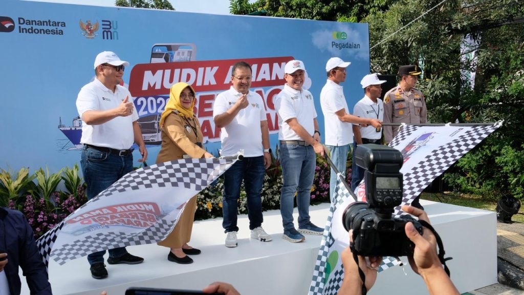 Pegadaian Kanwil VIII Jakarta 1 Lepas 500 Pemudik Program Mudik Aman Berbagi Harapan 2026
