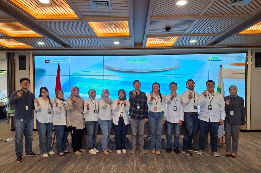 Lewat CEO Talks di Universitas Andalas, Direktur Pegadaian Ajak Generasi Muda “Beli Masa Depan dengan Harga Hari Ini”