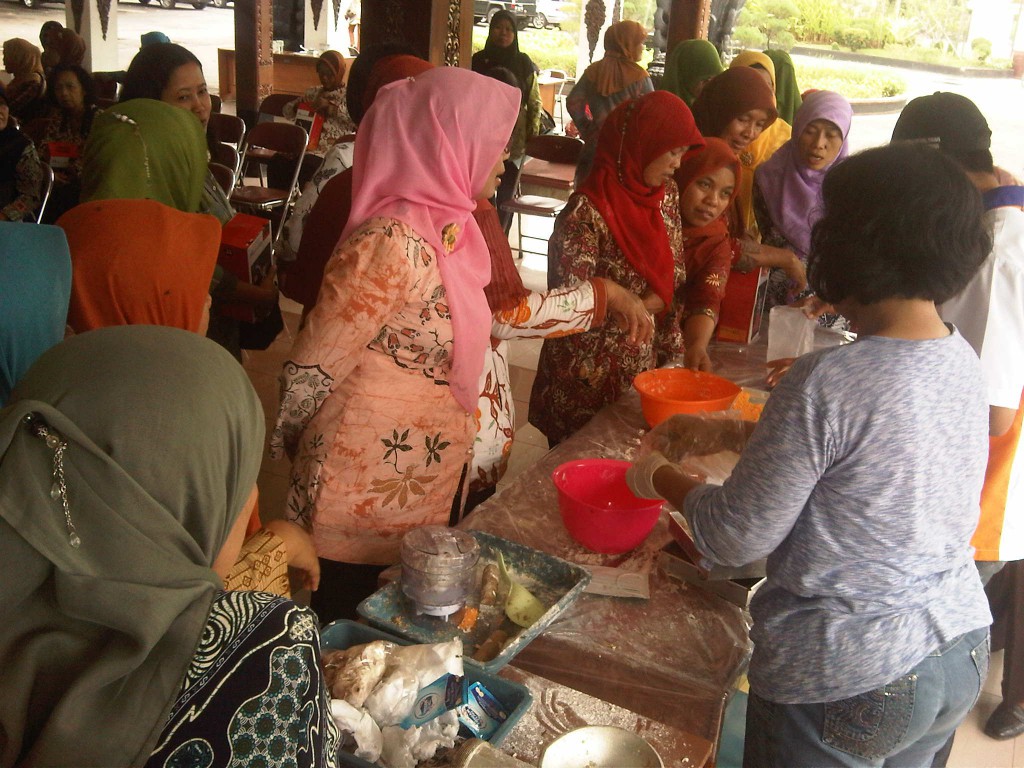 Cinta Tulus Tak Menuntut