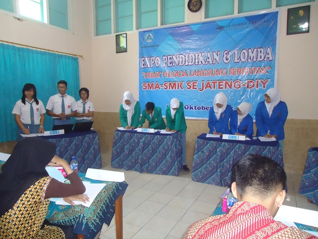 Debat, Uji Kemampuan dan Wawasan