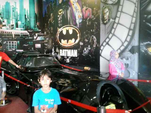 Jelajah Waktu di Museum Angkut Kota Batu