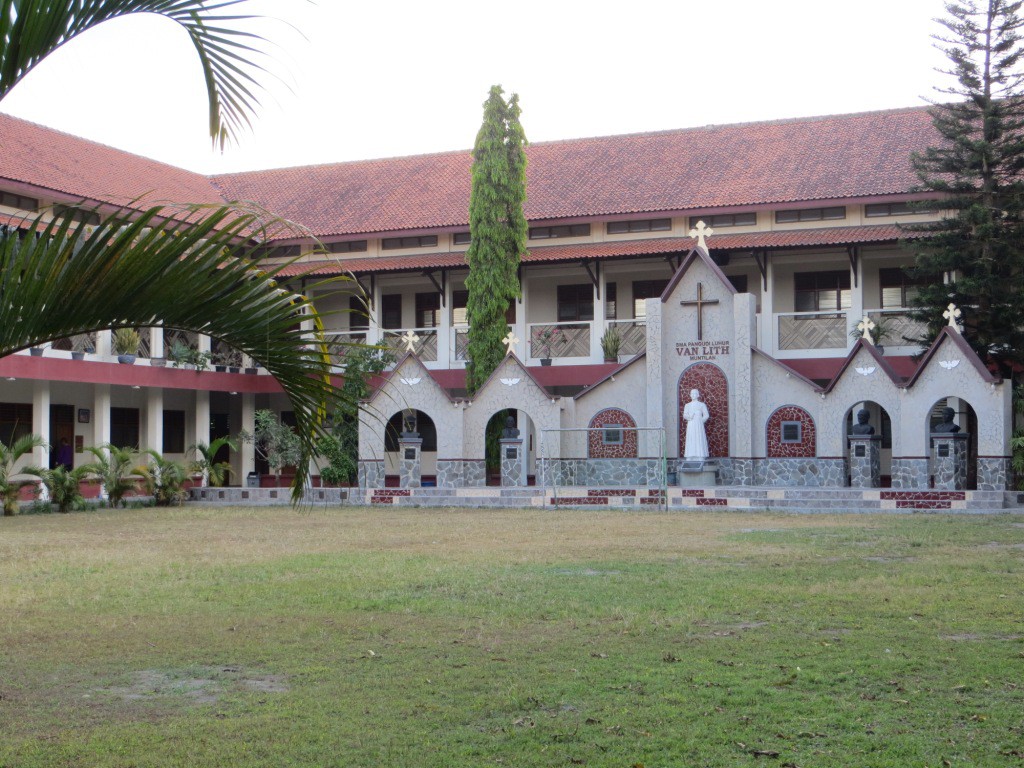 Sebutir Cinta untuk Sebutir Nasi